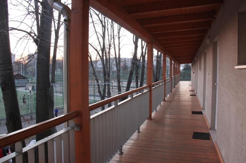 Teke Bowling Centrum Es Sport Panzio Szeged Exteriör bild